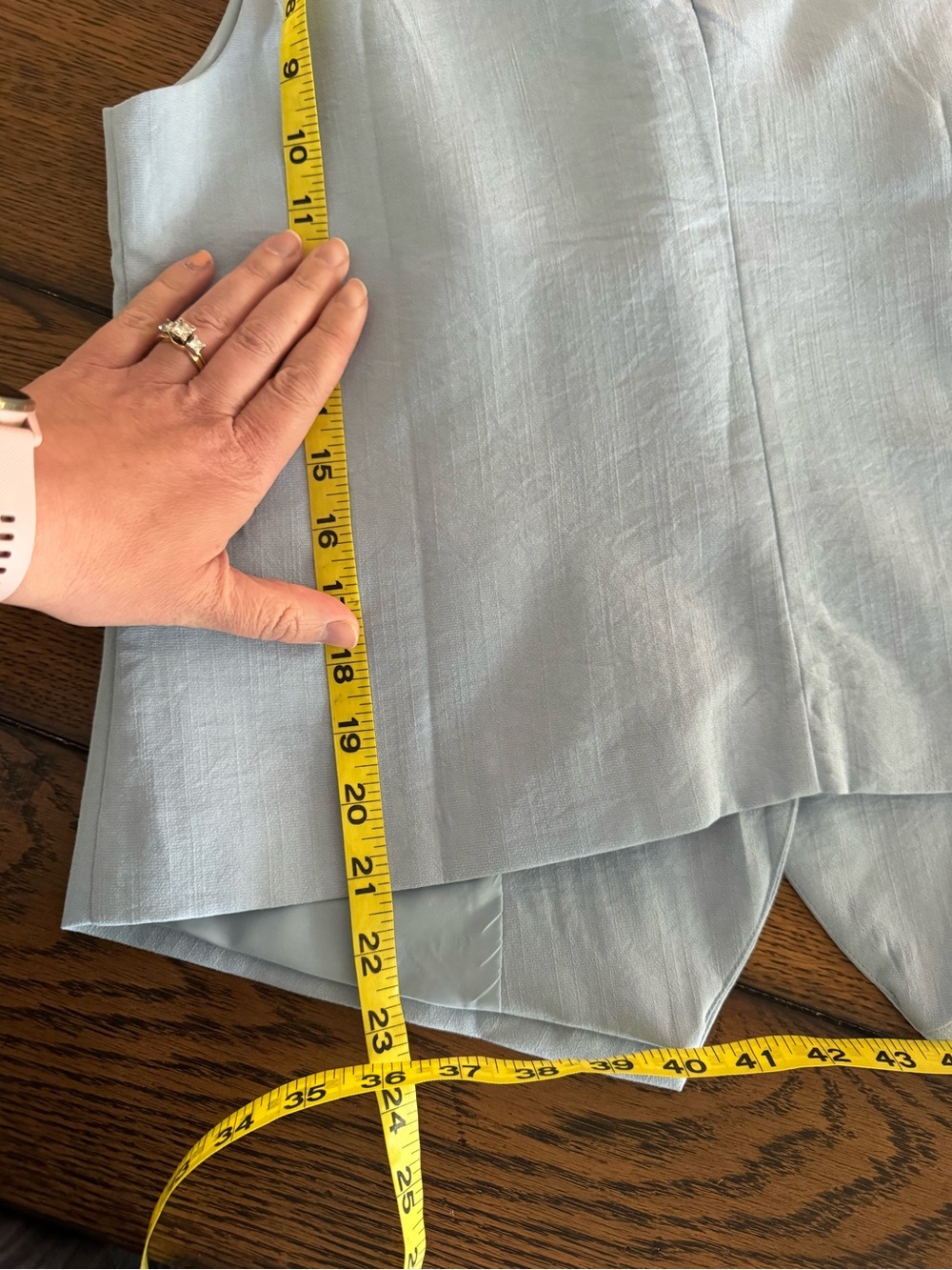 Light Blue Vest & Shorts Set Women’s Size Medium Summer Matching Set V Neck - Picture 12 of 15